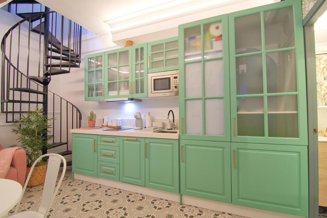 Mara'S Apartments Torremolinos La Mar - Beachfront Tiny House - Bajondillo מראה חיצוני תמונה